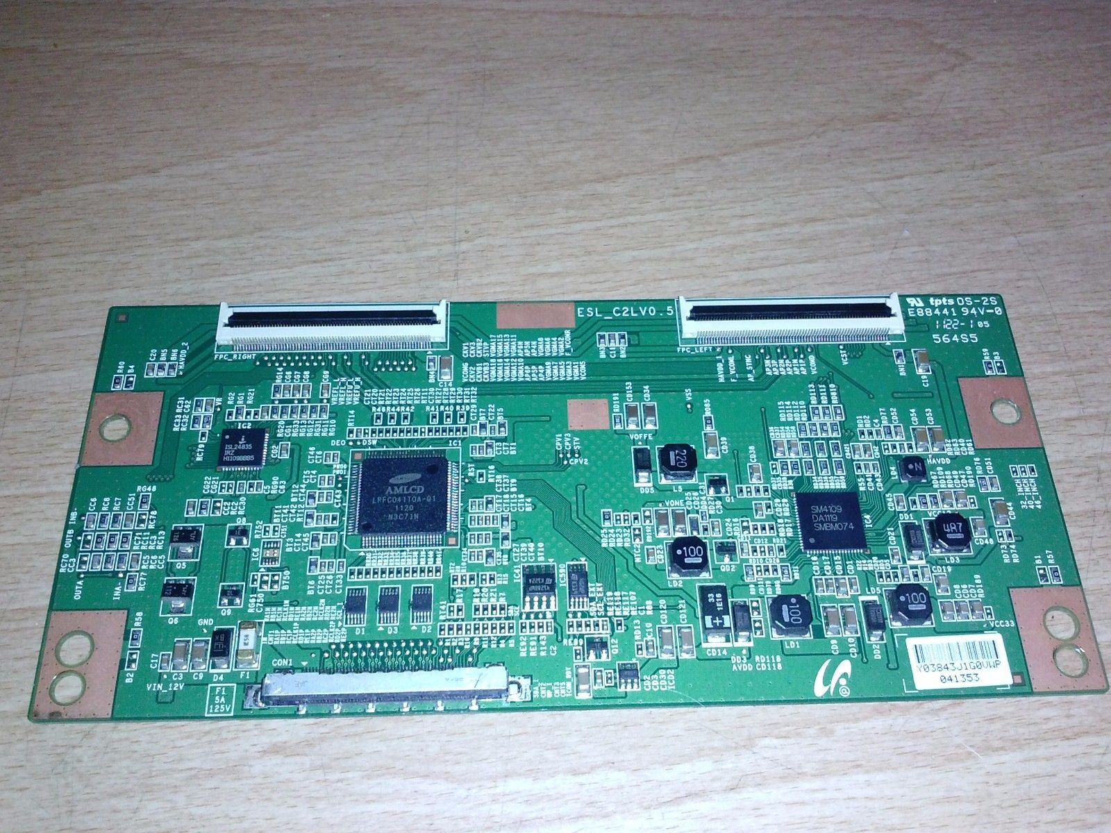 SONY KDL-46EX523 T-CON BOARD Y03843J ESL_C2LV.5 getestet